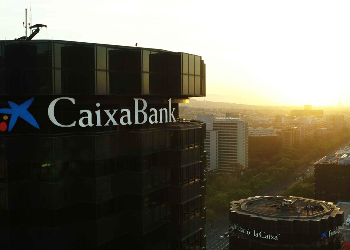 Archivo - Sede corporativa de CaixaBank en BarcelonaCAIXABANK - Archivo