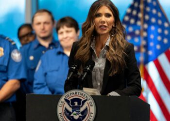 La secretaria de Seguridad Interior de Estados Unidos, Kristi NoemEuropa Press/Contacto/Carlos Gonzalez