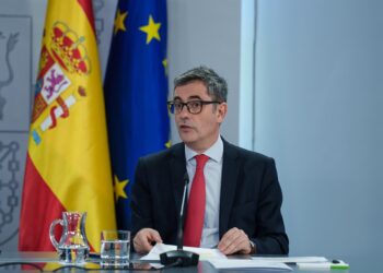 El ministro de Presidencia, Justicia y Relaciones con las Cortes , Félix Bolaños, durante la rueda de prensa tras el Consejo de Ministros, en el Palacio de La Moncloa, a 25 de noviembre de 2025, en Madrid (España).Matias Chiofalo - Europa Press
