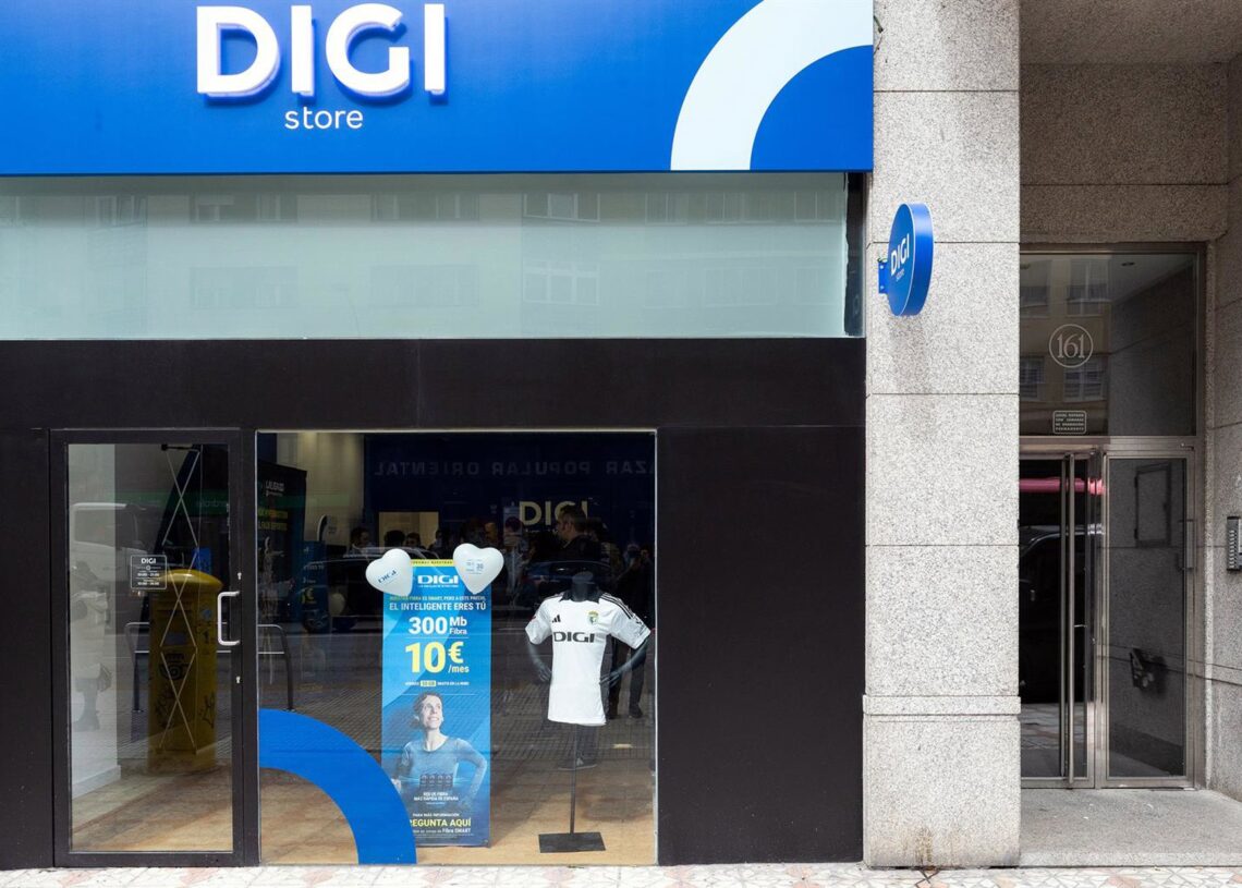 Archivo - Nueva tienda DIGI, a 3 de abril de 2025, en Burgos, Castilla y León (España).Tomás Alonso - Europa Press - Archivo