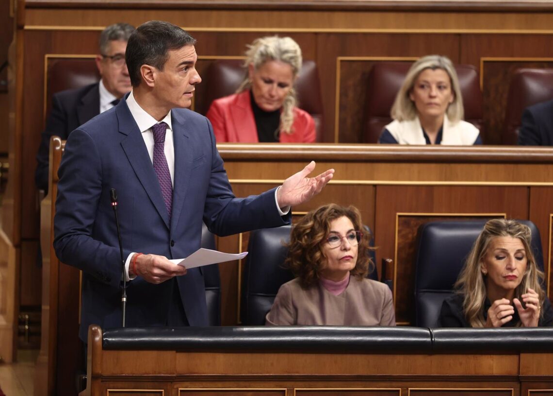 El presidente del Gobierno, Pedro Sánchez, interviene durante una sesión de control al Gobierno, en el Congreso de los Diputados, a 26 de noviembre de 2025, en Madrid (España).Eduardo Parra - Europa Press