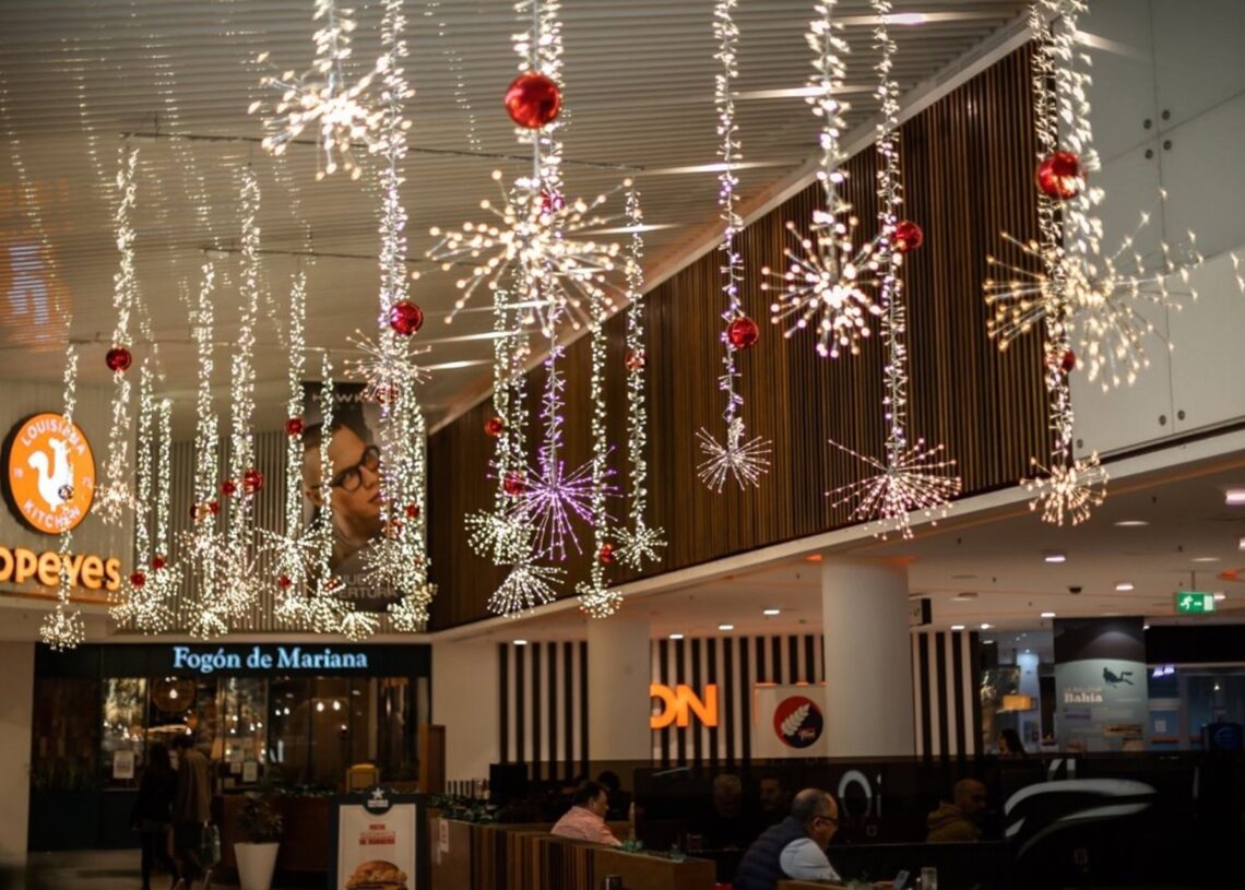 Archivo - Centro comercial Bahía Sur en San Fernando (Cádiz).CENTRO COMERCIAL BAHÍA SUR - Archivo