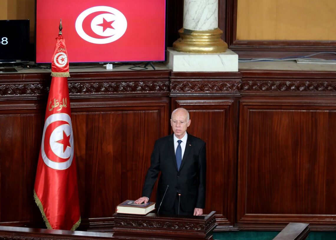 Archivo - El presidente tunecino, Kais Saied, durante la ceremonia de toma de posesión del cargo.Khaled Nasraoui/dpa - Archivo