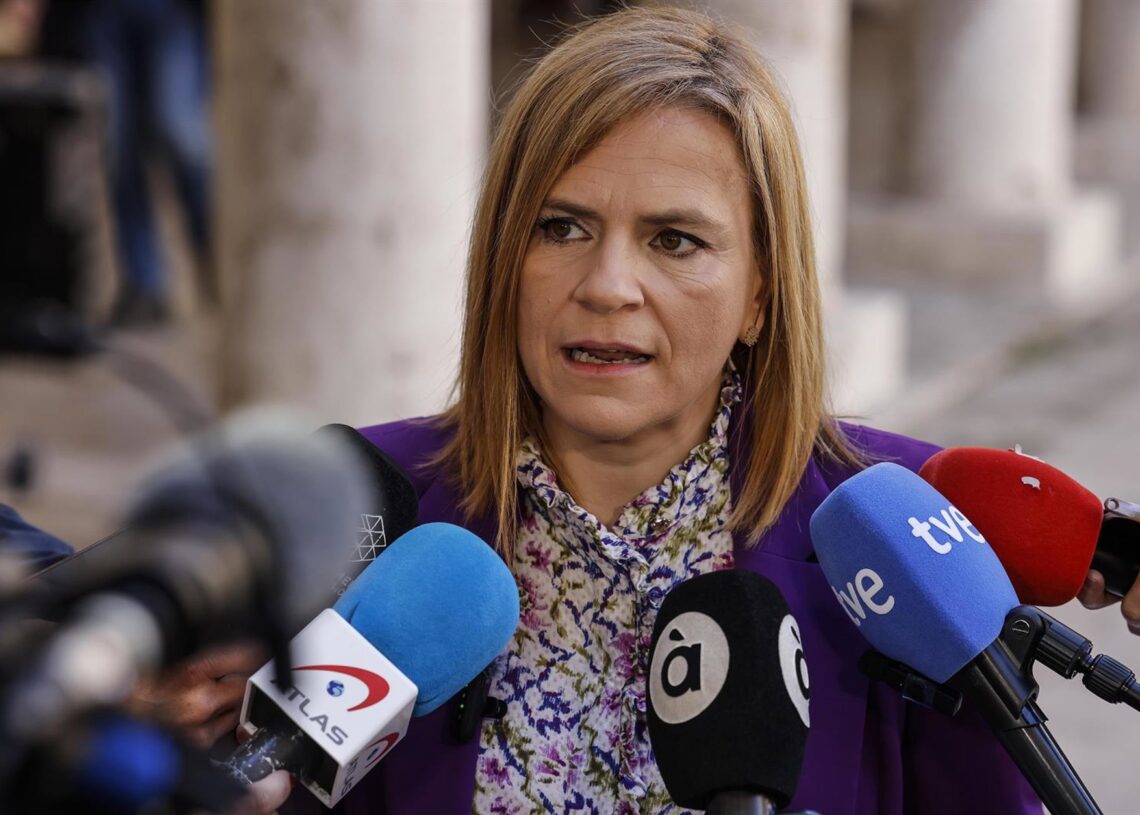 Archivo - La delegada del Gobierno en la Comunitat Valenciana y secretaria general del PSPV-PSOE en la ciudad de València , Pilar Bernabé. ROBER SOLSONA / EUROPA PRESS - Archivo