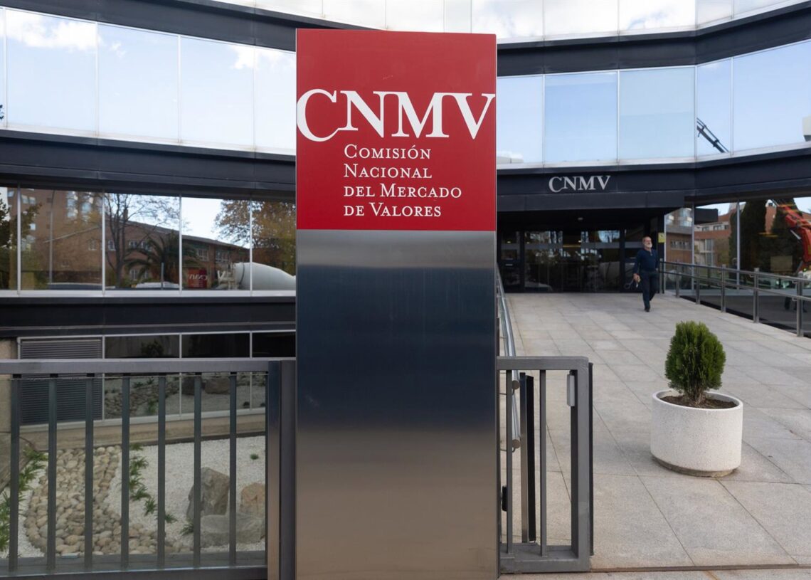 Exterior de la sede de la Comisión Nacional del Mercado de Valores (CNMV), a 20 de noviembre de 2025, en Madrid (España).Eduardo Parra - Europa Press
