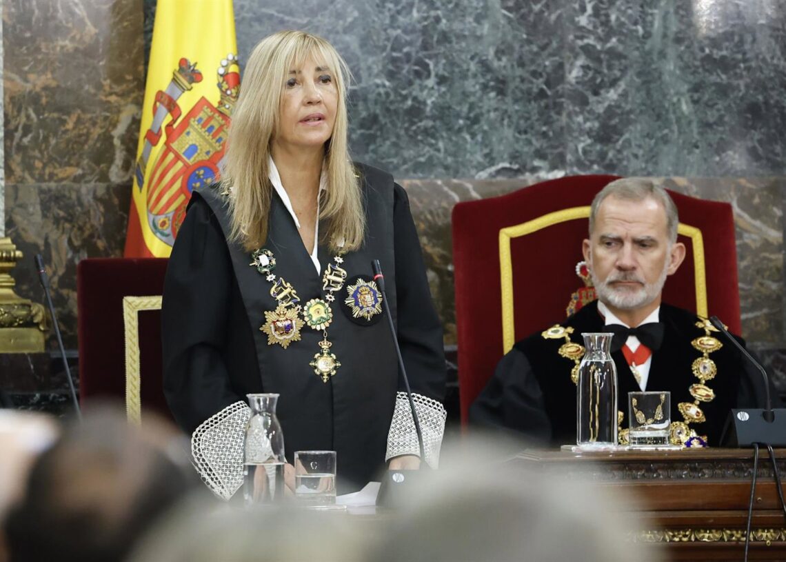 Archivo - La presidenta del Tribunal Supremo y del Consejo General del Poder Judicial, Isabel Perelló, interviene durante el acto de Apertura del Año Judicial 2025/2026, en el Palacio de Justicia, sede del Tribunal SupremoEFE/Chema Moya POOL - Archivo
