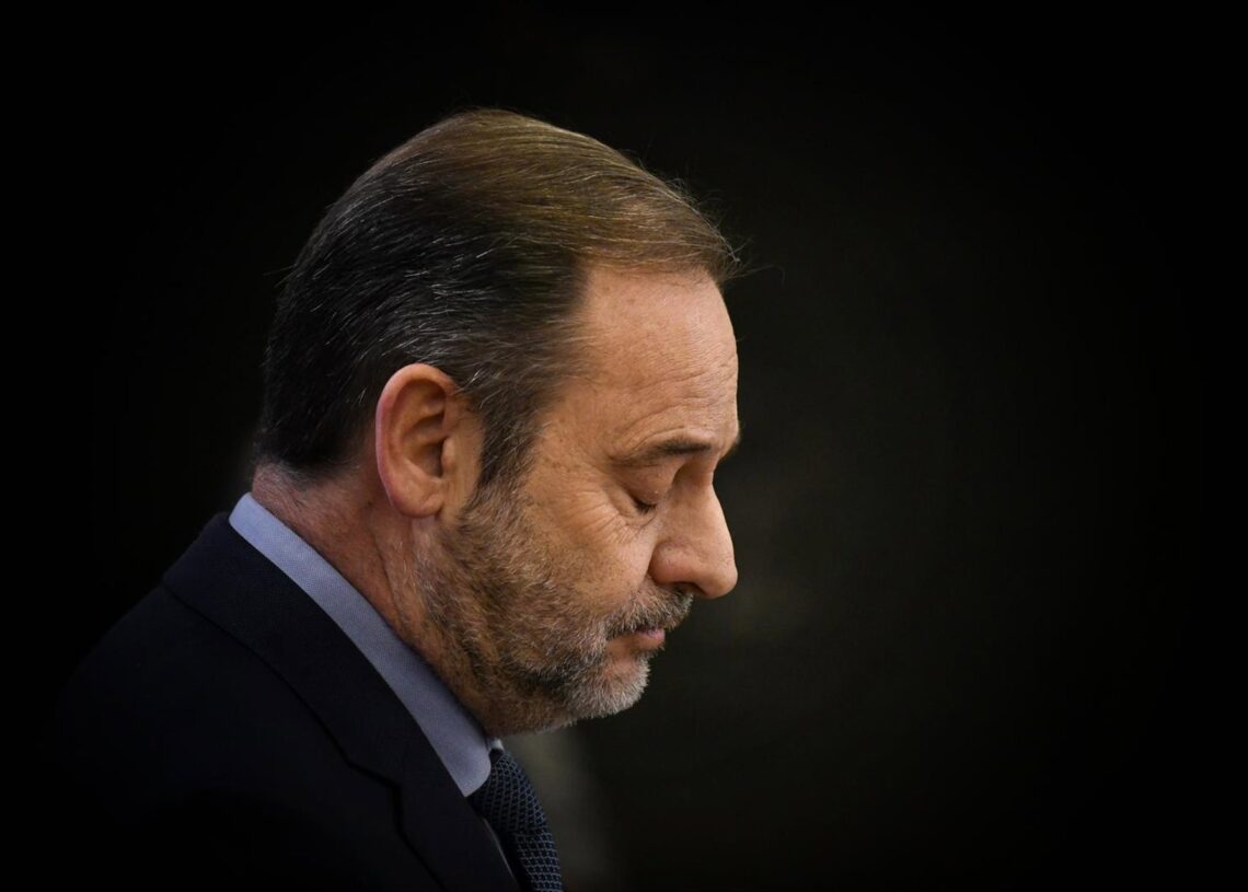 El exministro José Luis Abalos a su llegada al Tribunal Supremo, a 27 de noviembre de 2025, en Madrid (España).Eduardo Parra - Europa Press