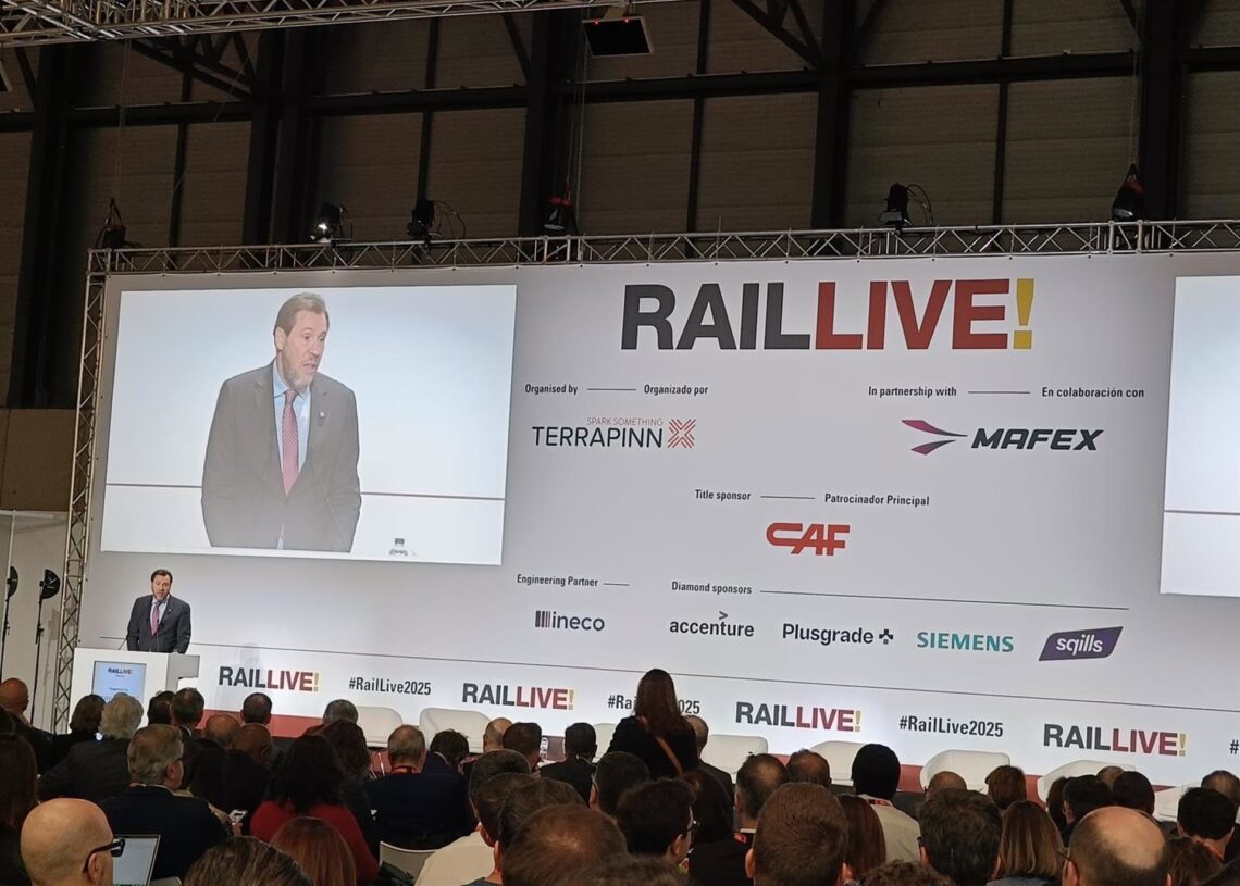 El ministro de Transportes y Movilidad Sostenible, Óscar Puente, en la feria Rail Live de 2025, en Ifema MadridEUROPA PRESS