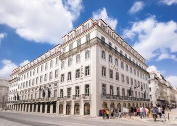 Hyatt triplicará su número de hoteles en Portugal para 2027 con el debut de sus marcas Andaz y The Standard.HYATT
