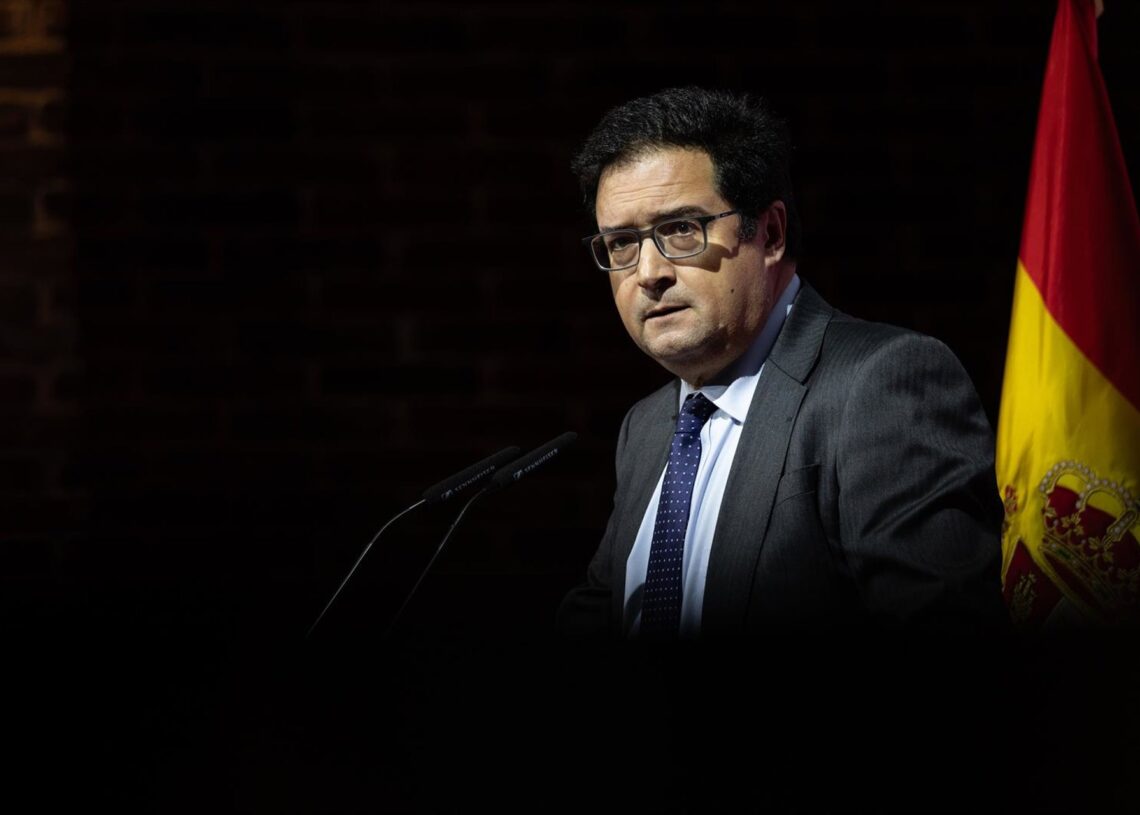 El ministro para la Transformación Digital y de la Función Pública, Óscar López.Alejandro Martínez Vélez - Europa Press