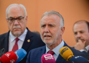 El ministro de Política Territorial y Memoria Democrática, Ángel Víctor Torres, a 25 de noviembre de 2025, en Manzanares, Ciudad Real, Castilla-La Mancha (España).Eusebio García del Castillo - Europa Press