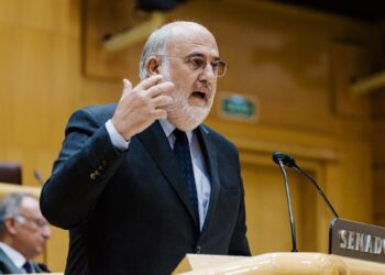 Archivo - El senador de Junts, Eduard Pujol, interviene durante una sesión plenaria, en el Senado, a 22 de octubre de 2025, en Madrid (España). Carlos Luján - Europa Press - Archivo