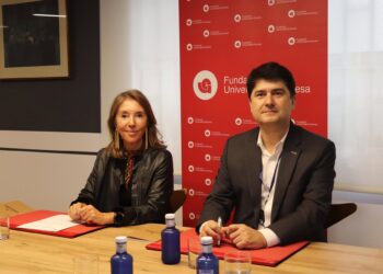 Carmen Palomino y Javier García MartínezFUE-CELERA