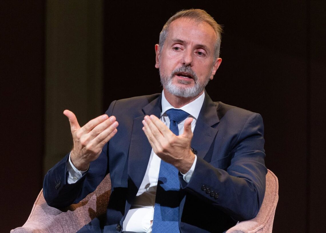 Archivo - El presidente de Telefónica, Marc Murtra, interviene en Desayunos del Ateneo, a 1 de octubre de 2025, en Madrid (España). Durante el encuentro, Marc Murtra, ha abordado cuestiones actuales sobre el sector de las telecomunicaciones, autonomía tecEduardo Parra - Europa Press - Archivo