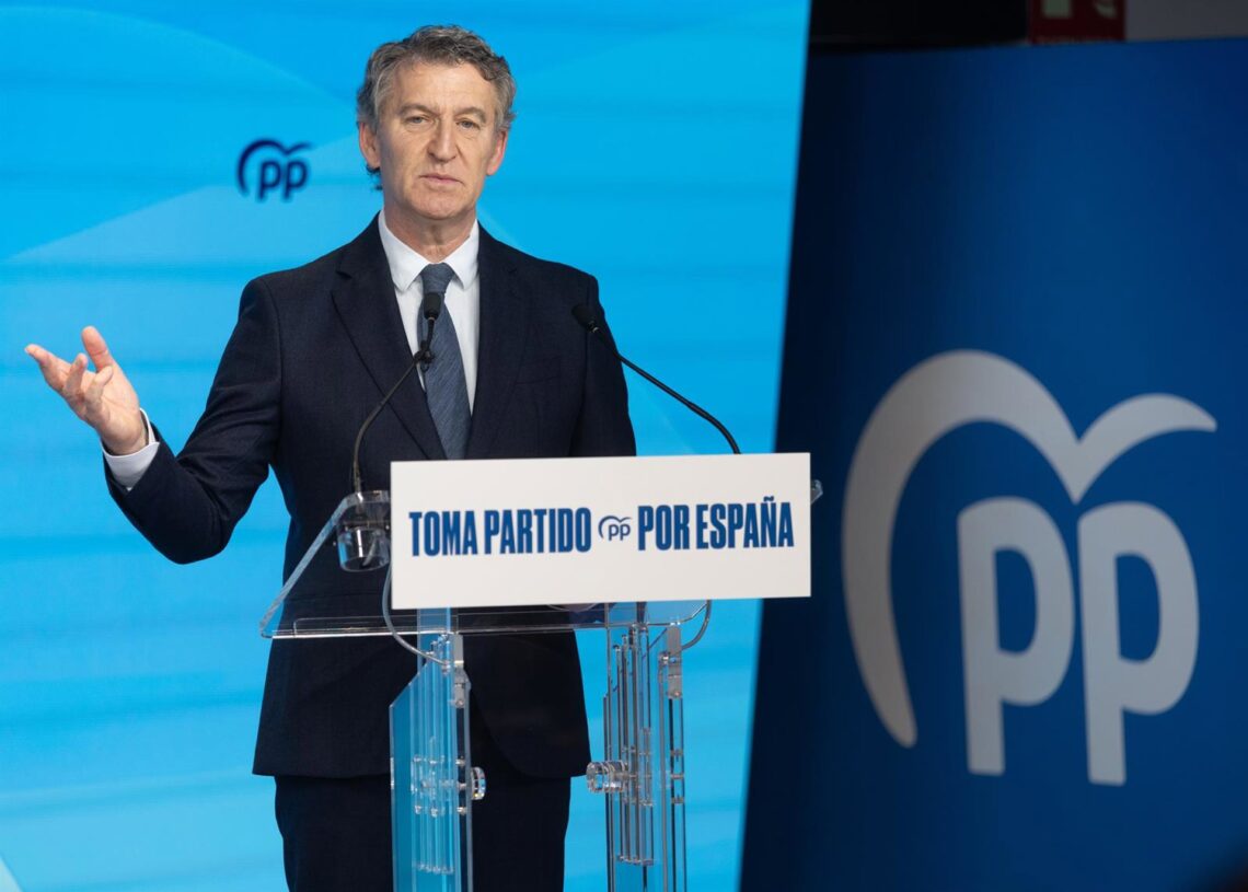 El presidente del Partido Popular, Alberto Núñez Feijóo, durante un acto en la sede nacional del PP.Eduardo Parra - Europa Press
