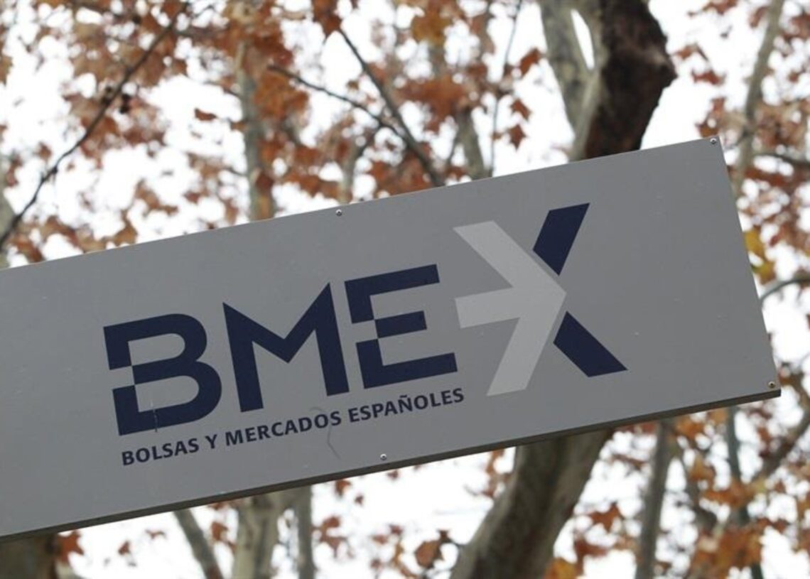 Archivo - Cartel de BME, Bolsas y Mercados EspañolesEUROPA PRESS - Archivo