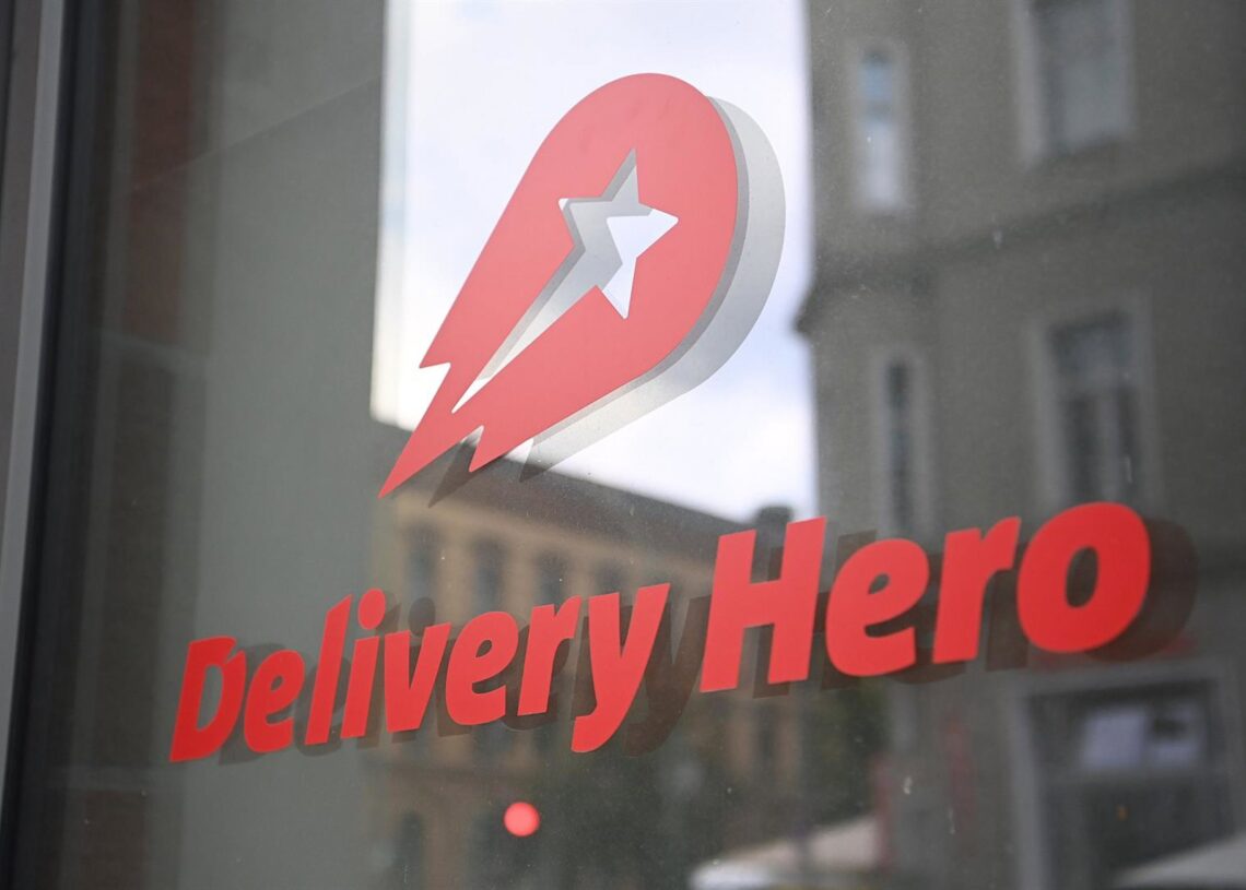 Archivo - Logo de Delivery Hero en Berlín (Alemania).Britta Pedersen/dpa-Zentralbild/ - Archivo