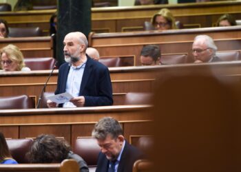 El diputado del BNG, Néstor Rego, durante una sesión de control al Gobierno, en el Congreso de los Diputados, a 12 de noviembre de 2025, en Madrid (España). Gustavo Valiente - Europa Press