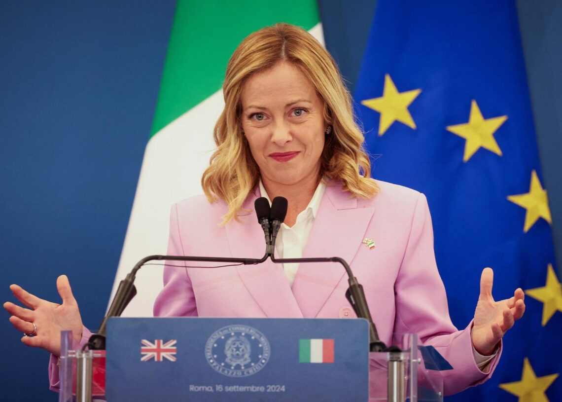 Archivo - 16 September 2024, Italy, Rome: Italian Prime Minister Giorgia Meloni speaks during a joint press conference with UK Prime Minister Keir Starmer at Villa Doria Pamphilj in Rome. Photo: Phil Noble/PA Wire/dpaPhil Noble/PA Wire/dpa - Archivo