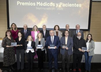 La OMC reconoce la investigación, la comunicación y el compromiso social en salud en sus VII Premios Médicos y PacientesJESUS UMBRIA