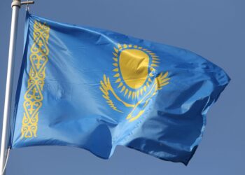 Archivo - Bandera de Kazajistán.Europa Press/Contacto/Maksim Konstantinov