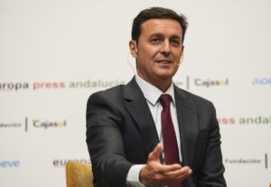 La UCO detiene al presidente y vicepresidente de la Diputación de Almería (PP) por presuntos contratos irregulares