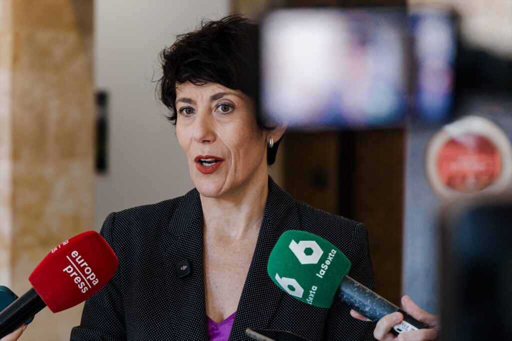 La ministra de Inclusión, Seguridad Social y Migraciones, Elma Saiz. Carlos Luján/Europa Press.