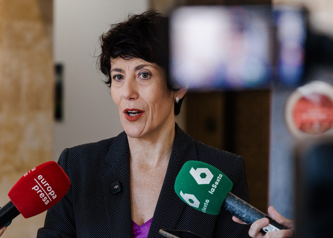 La ministra de Inclusión, Seguridad Social y Migraciones, Elma Saiz. Carlos Luján/Europa Press.