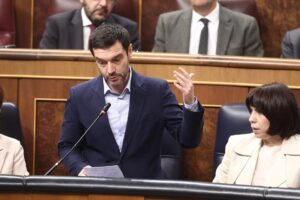 El Congreso aprueba definitivamente la Ley de Atención al Cliente: así quedan las nuevas obligaciones a empresas