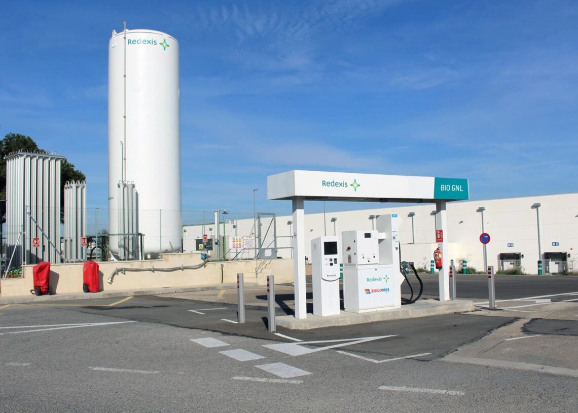 Redexis, Axpo y Zoilo Ríos ponen en marcha en Zaragoza la primera 'biogasinera' de EspañaREDEXIS