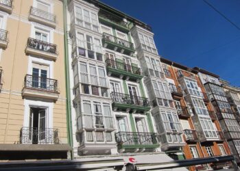 Archivo - Viviendas y pisos.EUROPA PRESS - Archivo