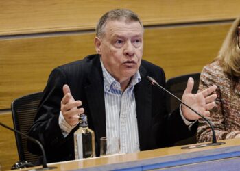 Archivo - El expresidente de Red Eléctrica de España y exministro, Jordi Sevilla.Carlos Luján - Europa Press - Archivo