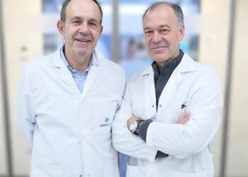Imagen de José María de Jaime Guijarro y Juan José López Galián, fefes de servicio de Cirugía General y Ginecología y Obstetricia respectivamente.QUIRONSALUD