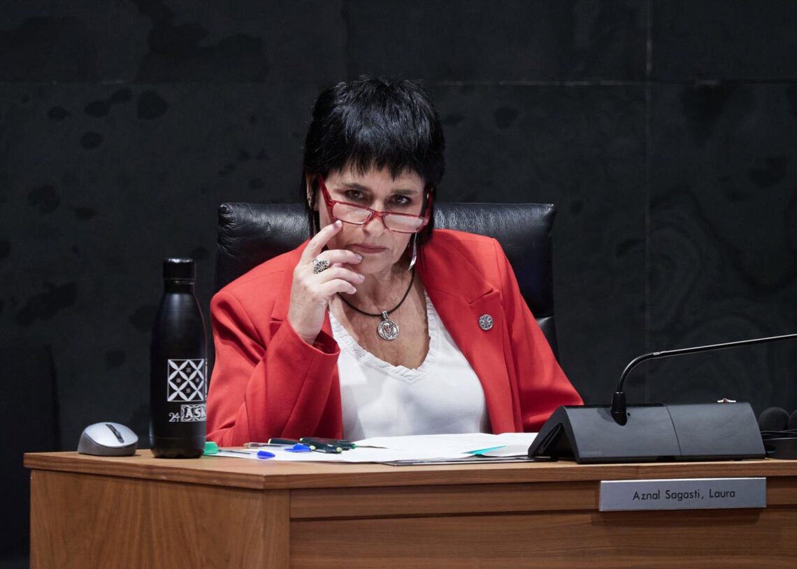 La portavoz de EH Bildu en el Parlamento de Navarra, Laura Aznal.EDUARDO SANZ - EUROPA PRESS