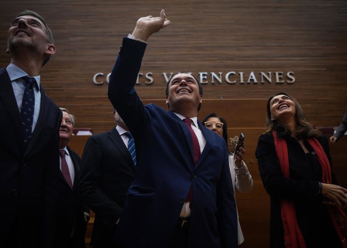 El nuevo president de la Generalitat, Juanfran Pérez Llorca, toma posesión de su cargo, en Les Corts ValencianesJorge Gil - Europa Press