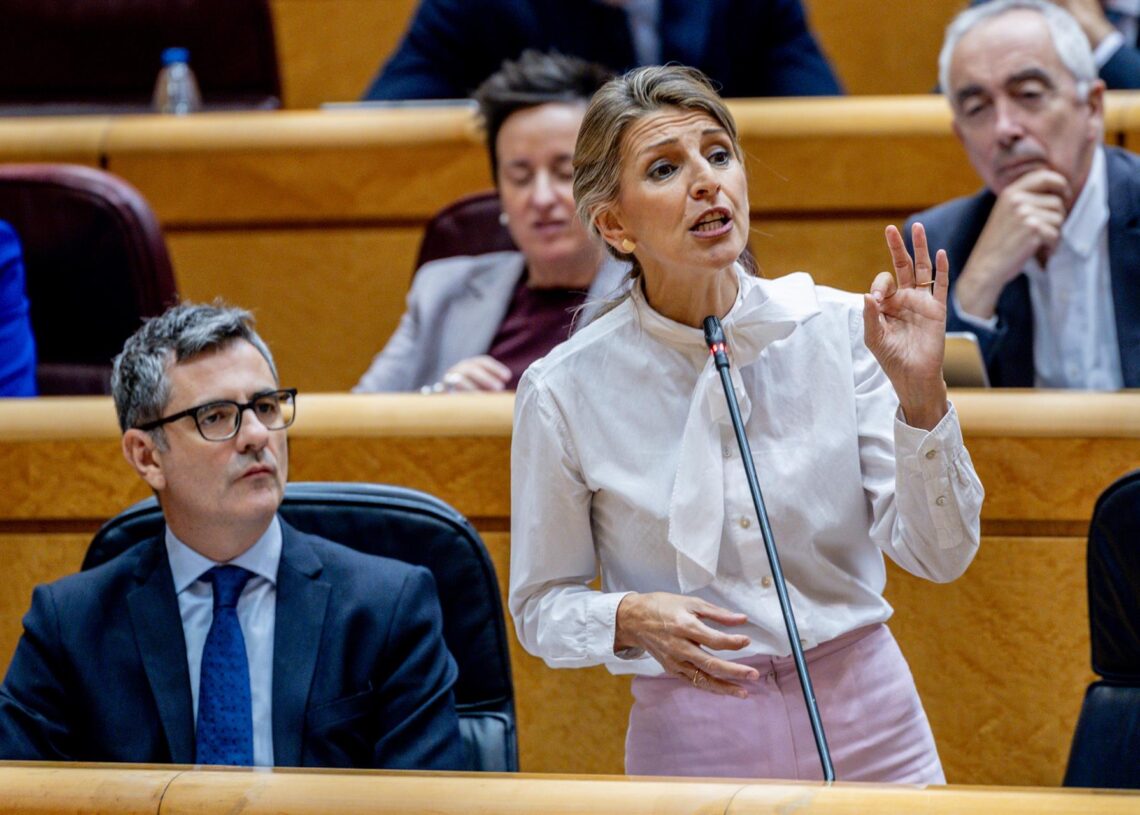 La vicepresidenta segunda y ministra de Trabajo y Economía Social, Yolanda Díaz, interviene durante una sesión plenaria en el Senado, a 2 de diciembre de 2025, en Madrid (España).Ricardo Rubio - Europa Press