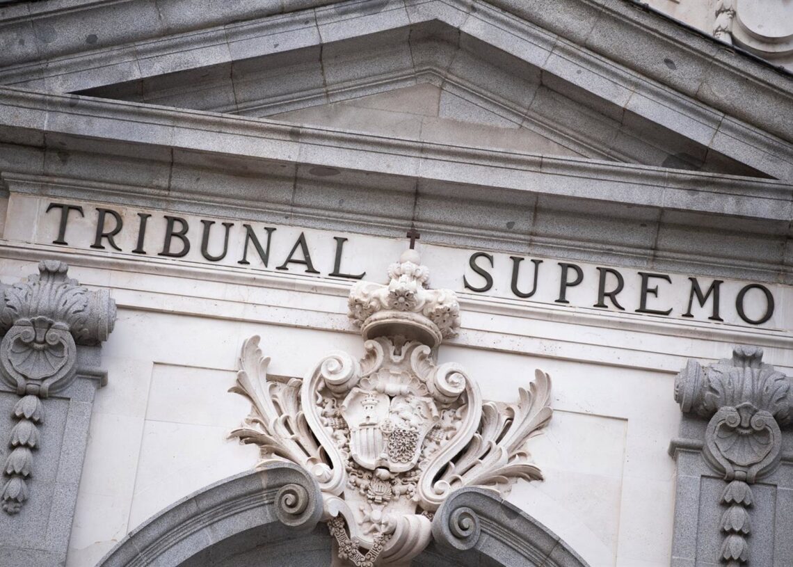 Fachada del Tribunal Supremo durante la segunda jornada del juicio al fiscal general del Estado, a 4 de noviembre de 2025, en Madrid (España). García Ortiz está acusado de un presunto delito de revelación de secretos contra Alberto González Amador, parejaFernando Sánchez - Europa Press