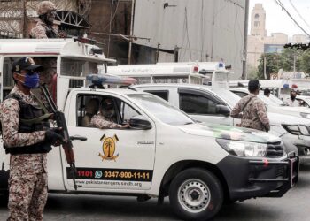 Archivo - Imagen de archivo de unos agentes de la Policía de Pakistán.-/PPI via ZUMA Wire/dpa - Archivo