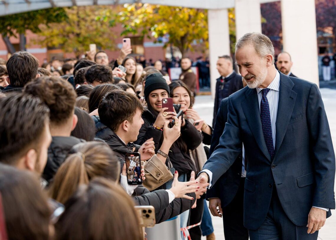 El Rey Felipe VI durante la clausura de la jornada sobre el papel de la corona en el proceso democratizador español, en la Universidad Rey Juan CarlosCarlos Luján - Europa Press