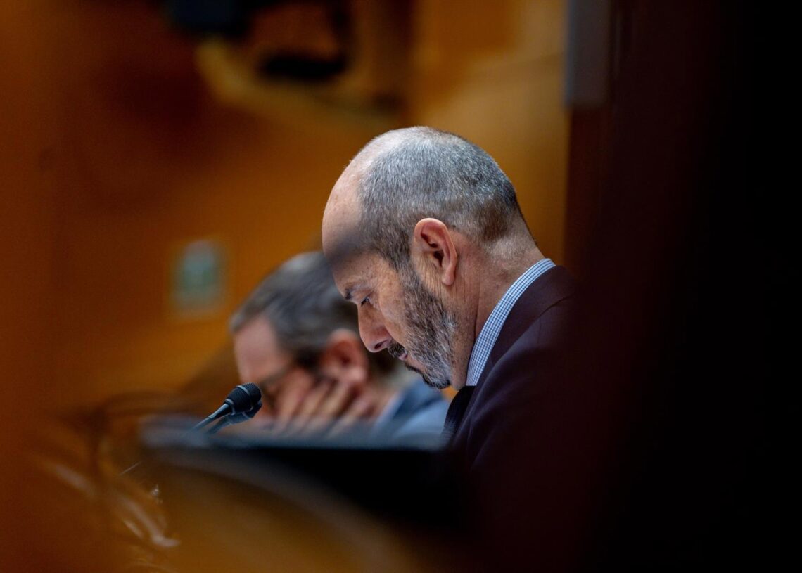 El presidente del Senado, Pedro Rollán, durante una sesión plenaria en el Senado, a 2 de diciembre de 2025, en Madrid (España). Ricardo Rubio - Europa Press