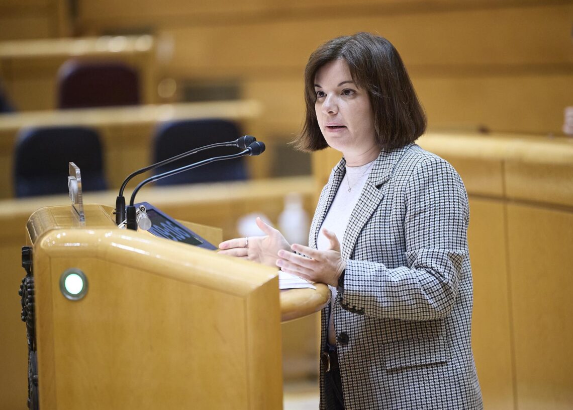 Archivo - La senadora de ERC Sara Bailac interviene durante un pleno en el Senado, a 1 de octubre de 2025, en Madrid (España). Jesús Hellín - Europa Press - Archivo