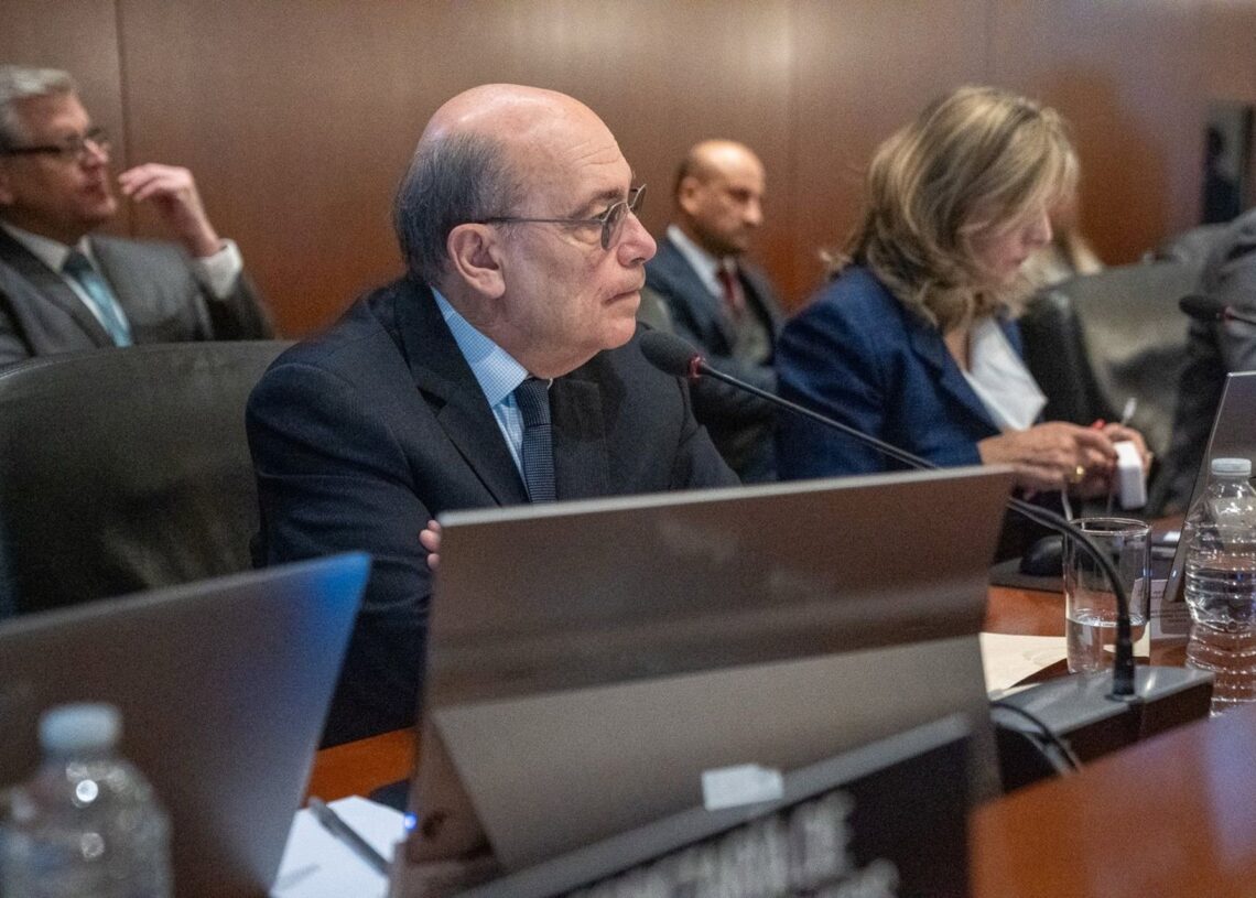 El ministro de Exteriores de Perú, Hugo de Zela, en la OEAMINISTERIO DE EXTERIORES DE PERÚ EN X