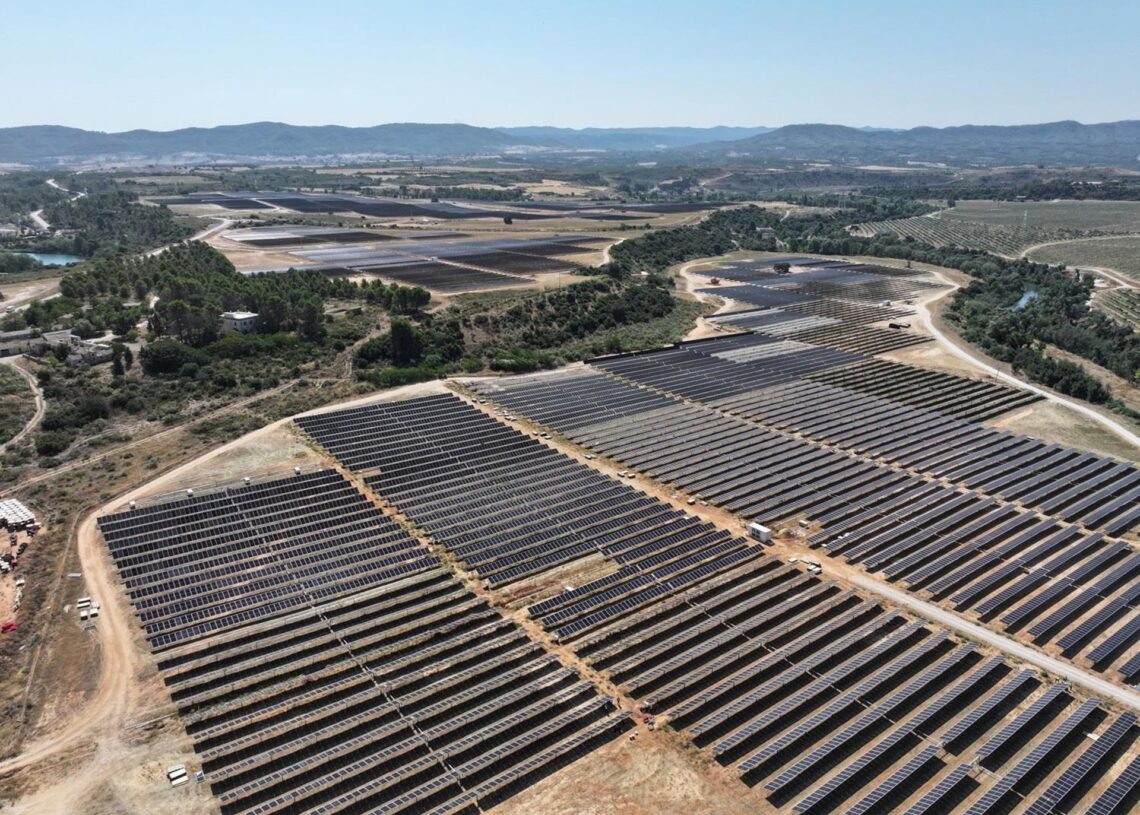 Centrales fotovoltaicas de Zorita I y II.NATURGY