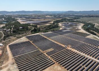 Centrales fotovoltaicas de Zorita I y II.NATURGY