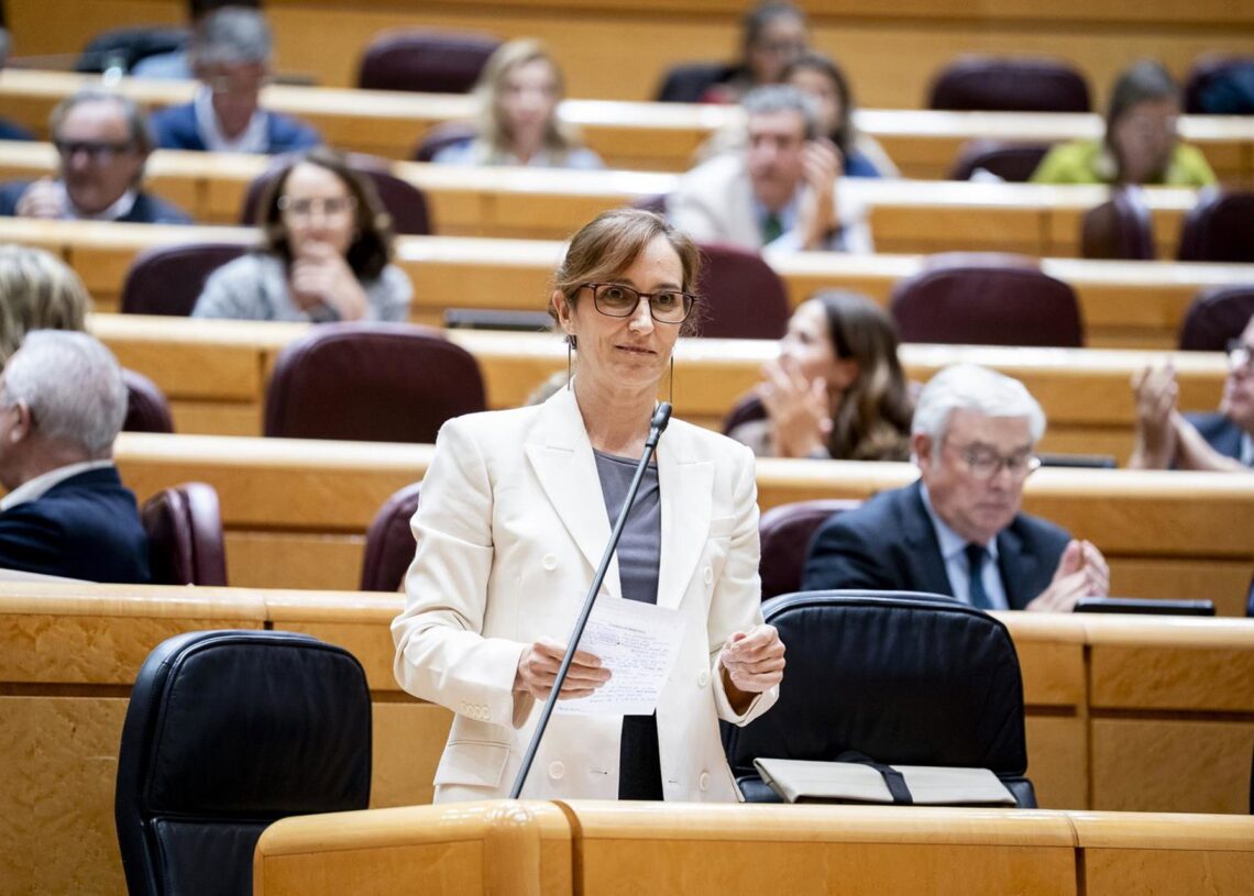 La ministra de Sanidad, Mónica García.A. Pérez Meca - Europa Press