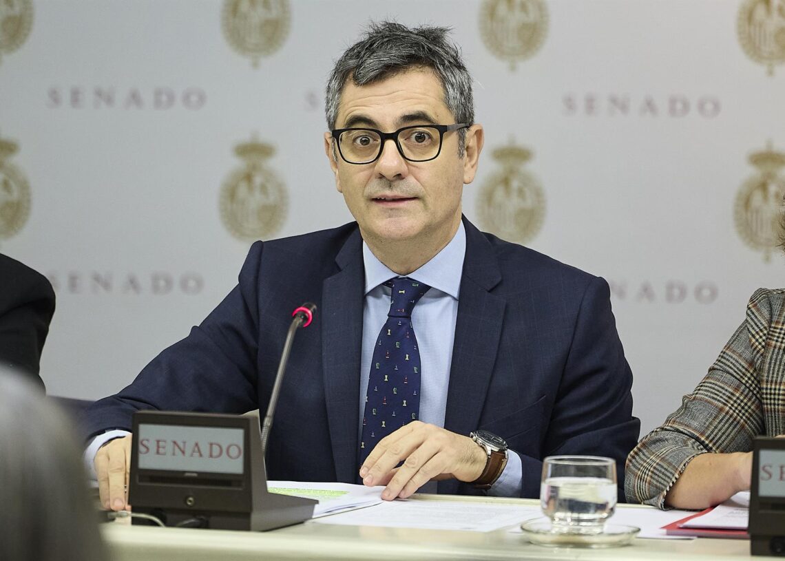 El ministro de la Presidencia, Justicia y Relaciones con las Cortes, Félix Bolaños, comparece ante la Comisión de Justicia, en el Senado, a 4 de diciembre de 2025, en Madrid (España). Jesús Hellín - Europa Press