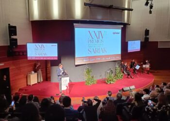 Garamendi ha participado en la entrega de los premios AjebaskEUROPA PRESS