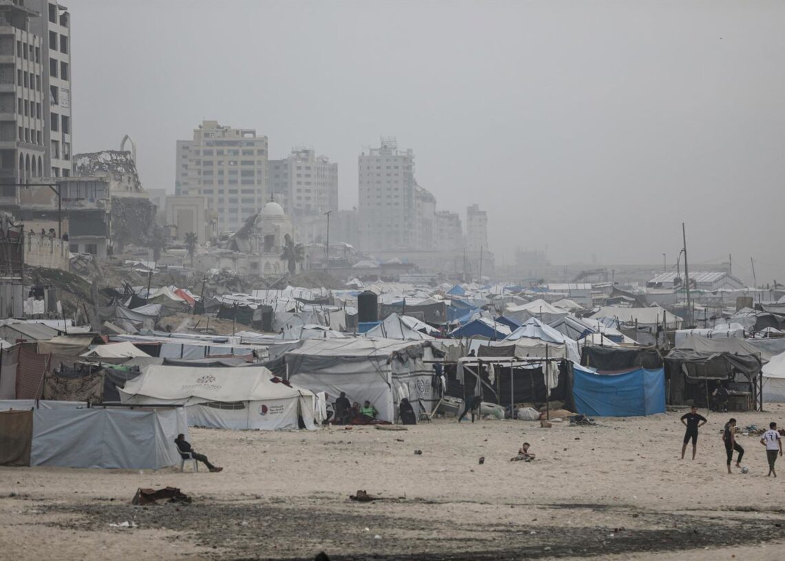 Desplazados palestinos en la Franja de GazaEuropa Press/Contacto/Omar Ashtawy