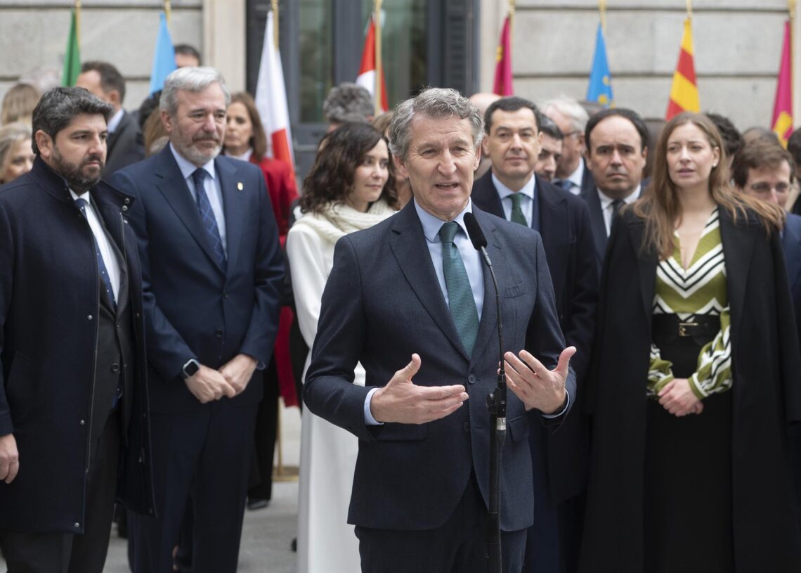 El presidente del PP, Alberto Núñez Feijóo, durante el acto institucional por el Día de la Constitución, en el Congreso de los Diputados, a 6 de diciembre de 2025, en Madrid (España). Alberto Ortega - Europa Press