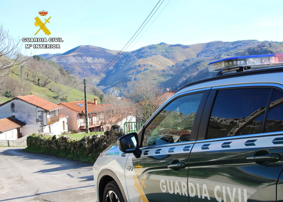 Archivo - Vigilancia zonas rurales.GUARDIA CIVIL - Archivo